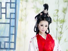 -九月鹰飞汉服摄影工作室