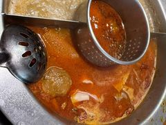 鸳鸯锅底-佬土鹅肠火锅(解放路店)