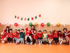 -小门牙好性格托育(北外滩中心)