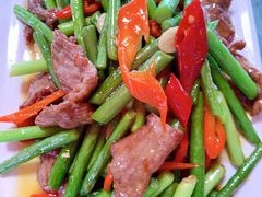 -尕西新疆大盘鸡(回辉村分店)