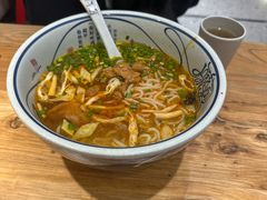 -陇上秦轩西安biangbiang面(朝龙汇店)
