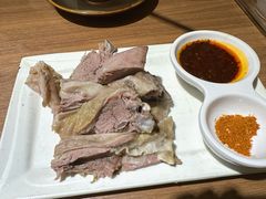 手抓羊肉半斤-贯贯吉·清真餐厅(浙江中路店)