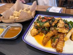 -云阿蛮云南生烫牛肉米线(奉贤路店)