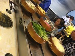 -百品聚旋转小火锅(熙悦汇店)
