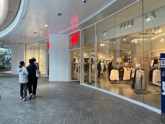 -H&M(长风大悦城店)