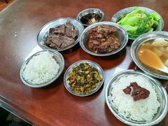 -阿秋牛排(湖心街店)