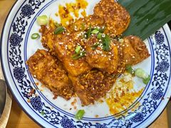 -蜗牛小馆醉乡民谣云南菜(惠新西里店)