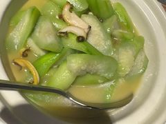 鲍鱼丝瓜-佬太公海鸭·海鲜大排档(上海总店)