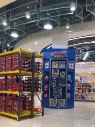 -卡通派潮品玩具折扣仓(青岛新城吾悦广场店)