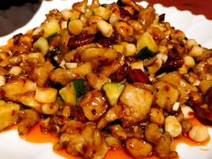 宫保鸡丁-盛天毛血旺非遗美食(观音桥店)