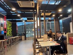 -麦当劳(深圳北站高铁店)