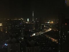 -唐拉雅秀酒店-西锦汇空中BBQ·思创餐厅