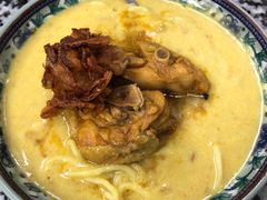 -002鱼汤粉(龍園店)