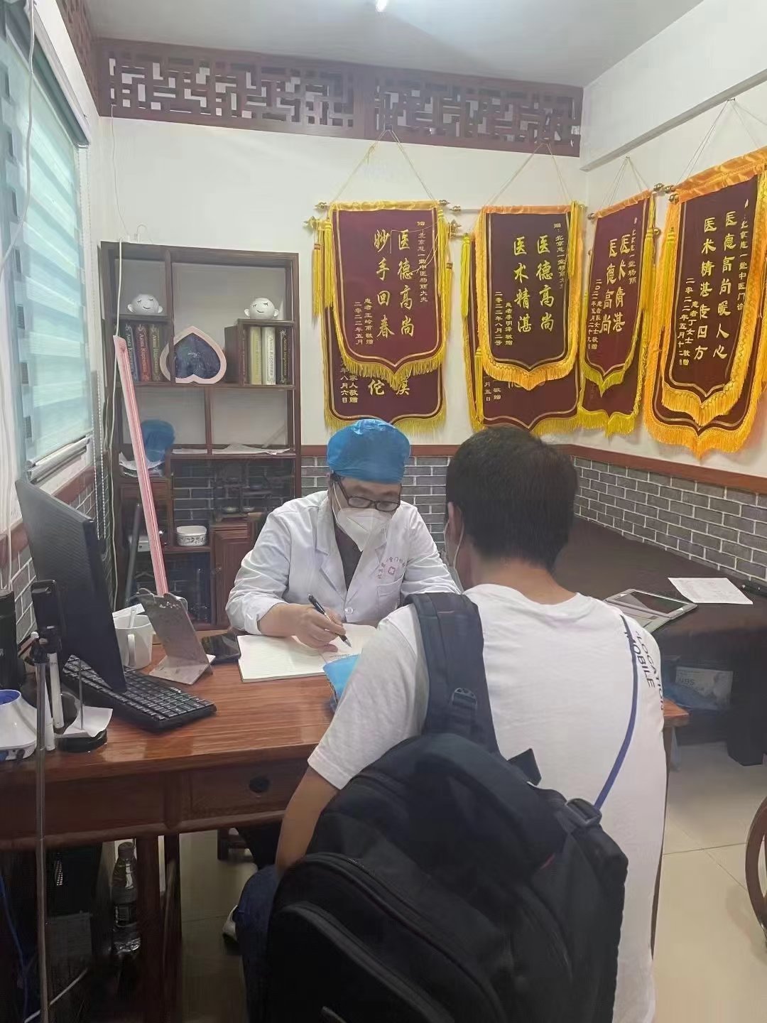 https://qcloud.dpfile.com/pc/0uXTU6Zqlrco_iipTWhY3_MRIOFvL03MMLl-jM-sum3HWuwFBXT9YeAHDmQbAWINY0q73sB2DyQcgmKUxZFQtw.jpg