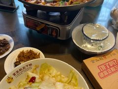 -富正毅三下锅·湘西韵味(天门山索道店)