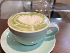 -Fridi Patisserie Cafe