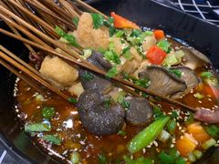 -怂嘴冷锅串串&乐山烧烤(中赢康康谷店)