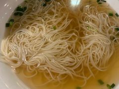 -卢大鲜鱼头捞饭(美利广场店)