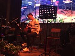 -胡桃里乐队酒馆(鎏嘉码头店)