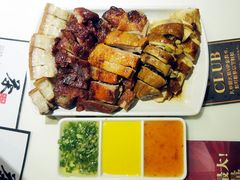 烧味拼盘-新大咀港式茶餐厅(宝山万达店)