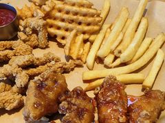 -必胜客(绿地新都会店)