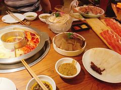 -佬土鹅肠火锅(解放路店)