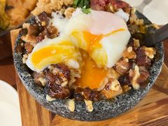 溏心火焰叉烧销魂饭-何里玉(北京路店)