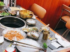 -红泥小火炉·东北泥炉烤肉(天一旗舰店)