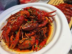 -肥肥虾庄·金牌油焖大虾(首义路店)