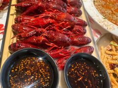 -肥肥虾庄·金牌油焖大虾(汉口城市广场店)