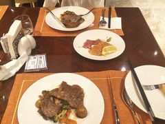 -武汉世茂希尔顿酒店·汇·全日餐厅