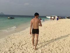 -卡马拉海滩