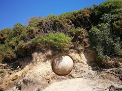 -摩拉基大圆石