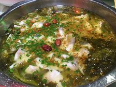 酸菜鱼锅-天都火锅酒楼(虹梅南路店)
