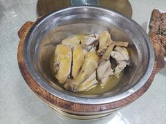 木桶鸡-成惠食府(赤岗店)