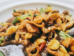 香辣牛蛙-黄泥岗·地道湖北菜(奥特莱斯店)