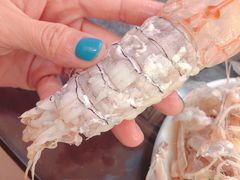 -三姐妹·海鲜大排档