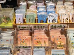 -猫的天空之城概念书店(杭州南宋御街店)