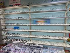 -青聪儿童眼镜(五官科医院宝庆路店)