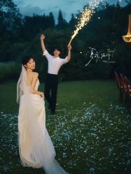 -雅云婚纱摄影工作室旗舰店