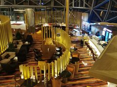 -上海滴水湖皇冠假日酒店