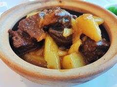 &nbsp;土豆牛腩-骏莱海鲜鱼港(五角场店)
