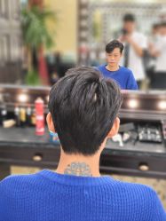 -东方先生国潮男士理发馆