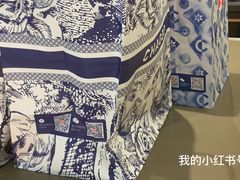 -霸王茶姬(上海静安大悦城店)