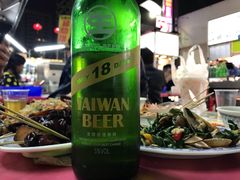 -六合夜市