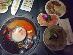 -怡品川宇火锅(宝立方店)