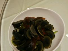-幸福绿洲美食广场