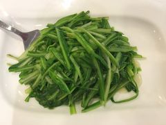 青龙菜清炒-新加坡海鲜共和(名胜世界圣淘沙海滨坊)