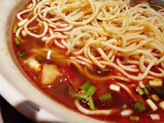 -爆炸头阿姨小四川正宗川味小吃(无任何分店)