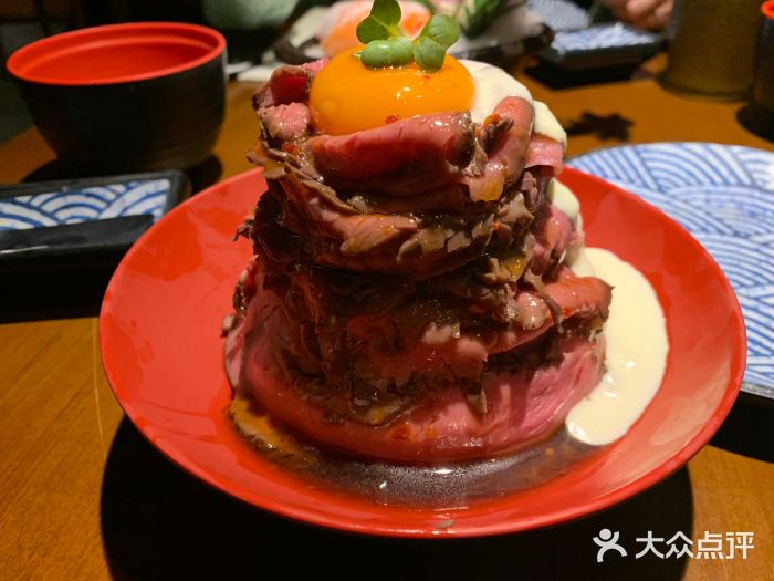 魔丼屋(日月光店)魔王慢烧牛肉丼图片